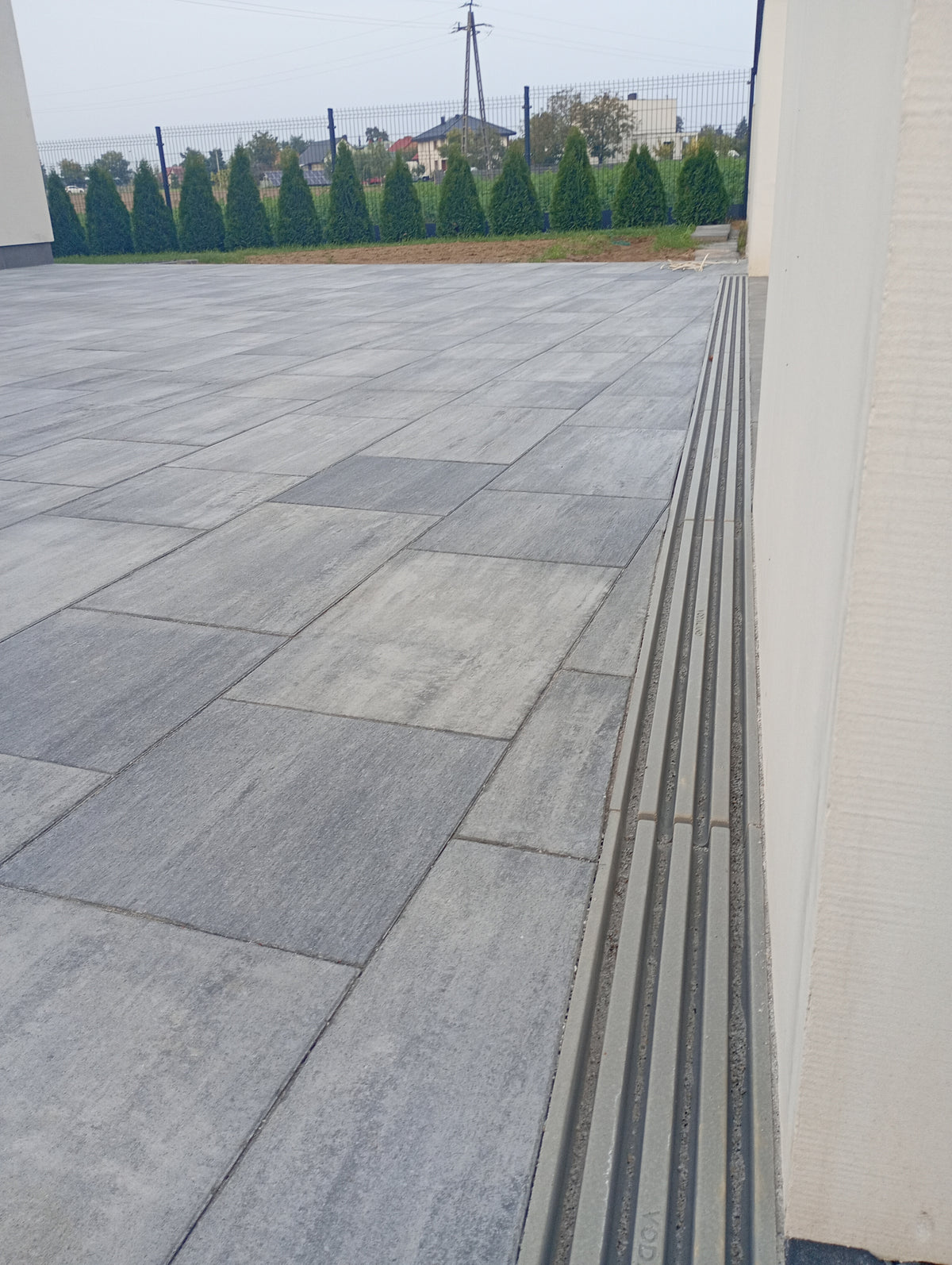 Odwodnienie grzebieniowe polimerobetonowe VODALAND DN150 H50, kl. C250